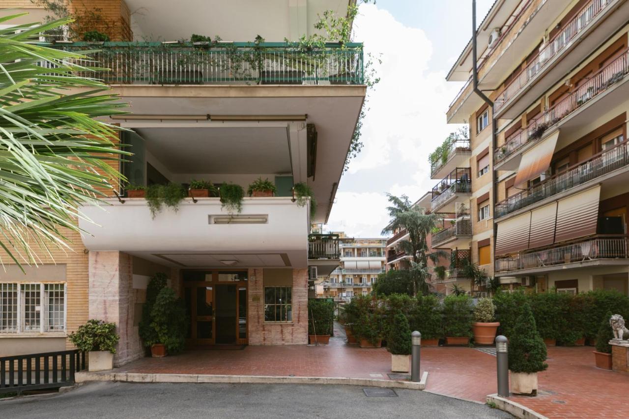 Stupendo Appartamento In Quartiere Residenziale Rome Bagian luar foto